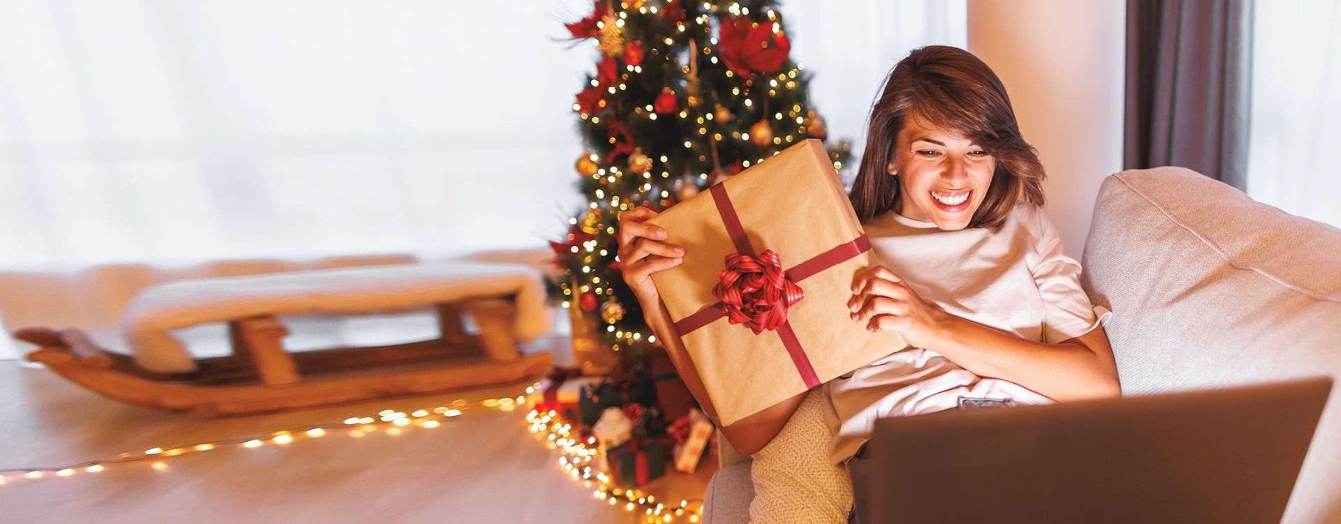 HOLIDAY DEALS ON THE PERFECT GIFTS